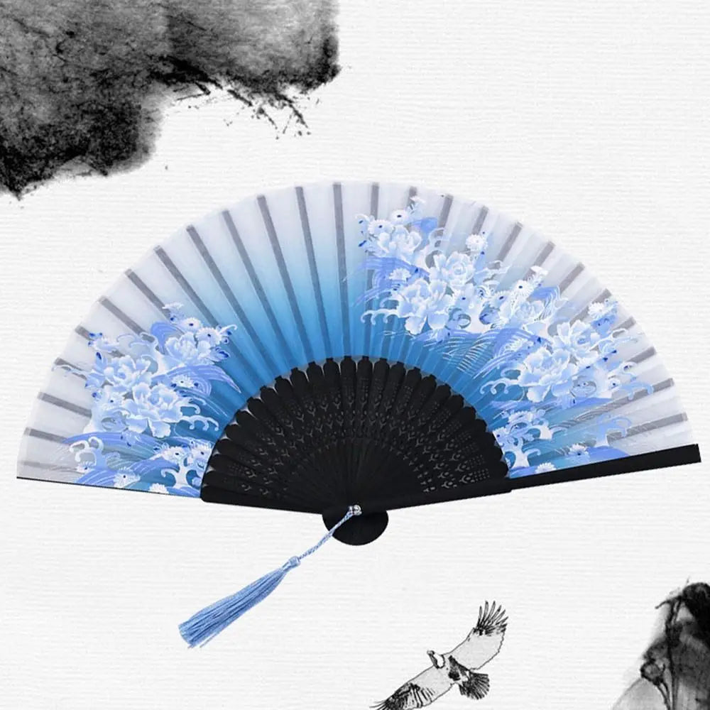 Retro Bamboo Folding Fan - Image 4